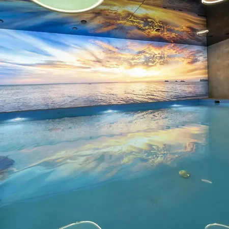 Zlote Piaski, Basen, Sauna,jacuzzi, Rolmasazer Privatunterkunft Jastrzębia Góra