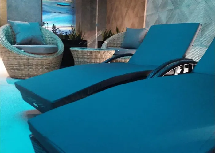 Habitación en casa particular Zlote Piaski, Basen, Sauna,jacuzzi, Rolmasazer