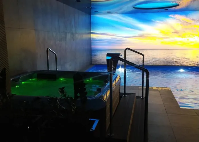 Zlote Piaski, Basen, Sauna,jacuzzi, Rolmasazer *