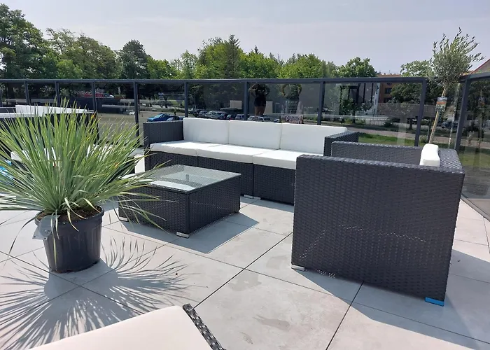 Habitación en casa particular Zlote Piaski, Basen, Sauna,jacuzzi, Rolmasazer