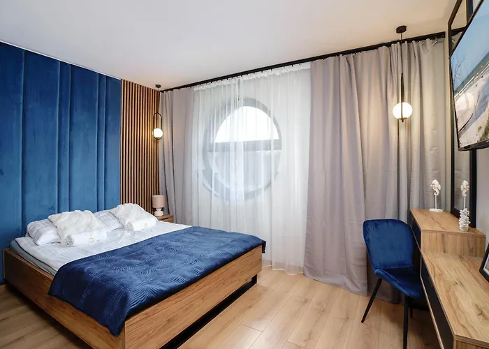 Privat bolig Zlote Piaski, Basen, Sauna,jacuzzi, Rolmasazer