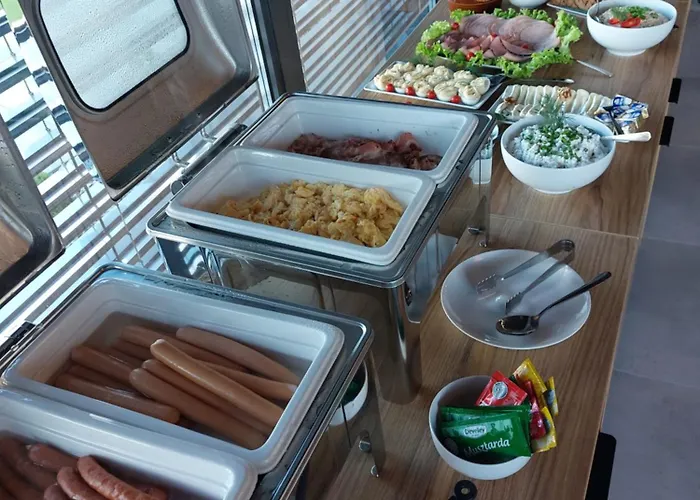 Habitación en casa particular Zlote Piaski, Basen, Sauna,jacuzzi, Rolmasazer